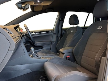 Used Volkswagen Golf 2019 for sale - 77602061: Photo