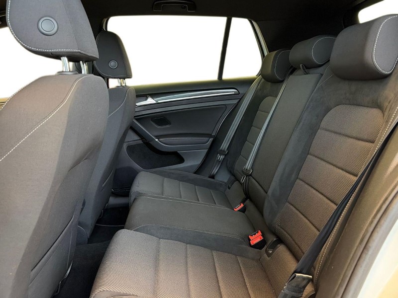 Used Volkswagen Golf 2019 for sale - 77602061: Photo 5