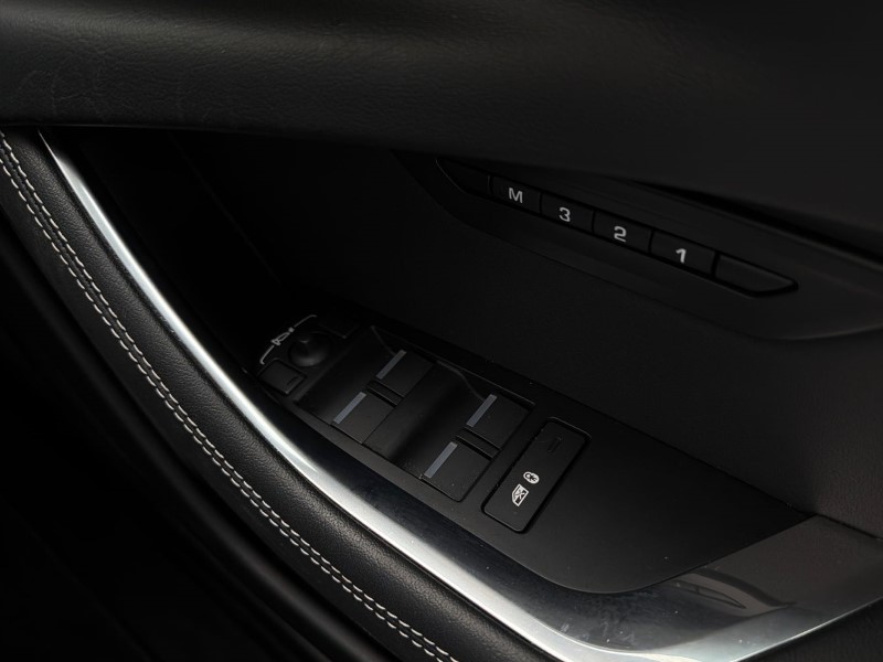 Used Jaguar XE 2024 for sale - 77864713: Photo 22