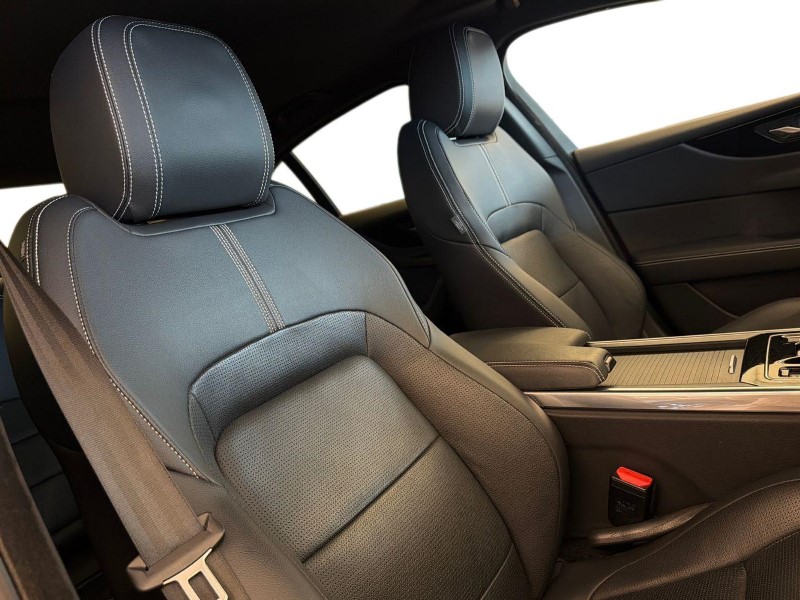 Used Jaguar XE 2024 for sale - 77864713: Photo 25