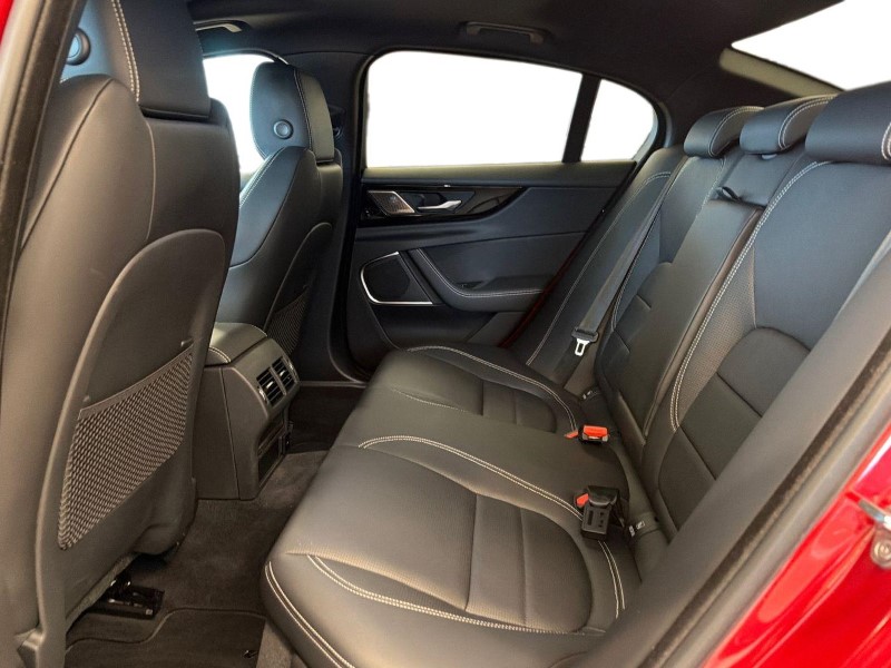 Used Jaguar XE 2024 for sale - 77864713: Photo 4