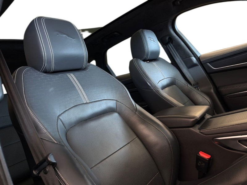 Used Jaguar F-Pace 2021 for sale - 77848250: Photo 26