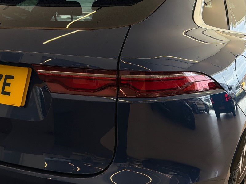 Used Jaguar F-Pace 2021 for sale - 77848250: Photo 46