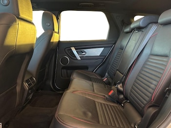 Used Land Rover Discovery Sport 2022 for sale - 76981924: Photo