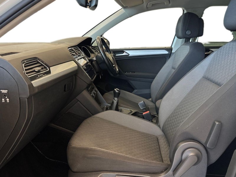 Used Volkswagen Tiguan 2019 for sale - 77545400: Photo 3