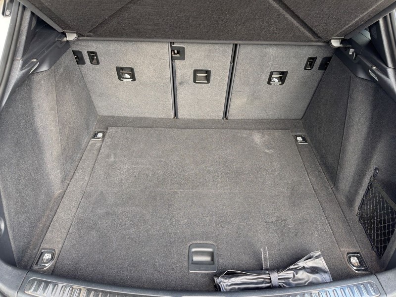 Used Land Rover Range Rover Velar 2026 for sale - 78081272: Photo 10