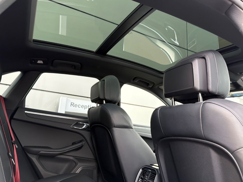 Used Land Rover Range Rover Velar 2026 for sale - 78081272: Photo 21