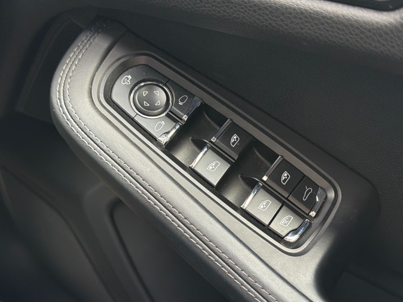 Used Land Rover Range Rover Velar 2026 for sale - 78081272: Photo 23