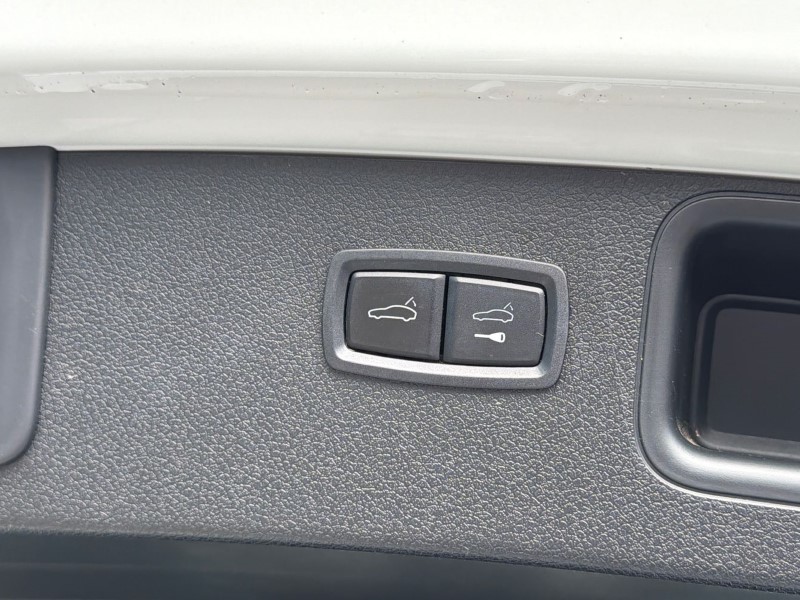 Used Land Rover Range Rover Velar 2026 for sale - 78081272: Photo 38