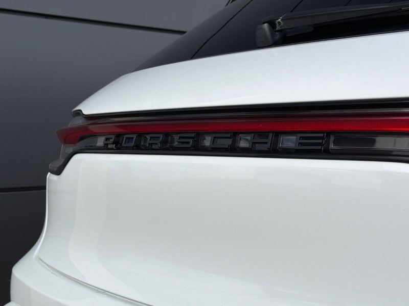 Used Land Rover Range Rover Velar 2026 for sale - 78081272: Photo 44