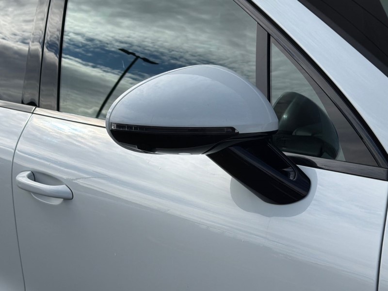 Used Land Rover Range Rover Velar 2026 for sale - 78081272: Photo 48