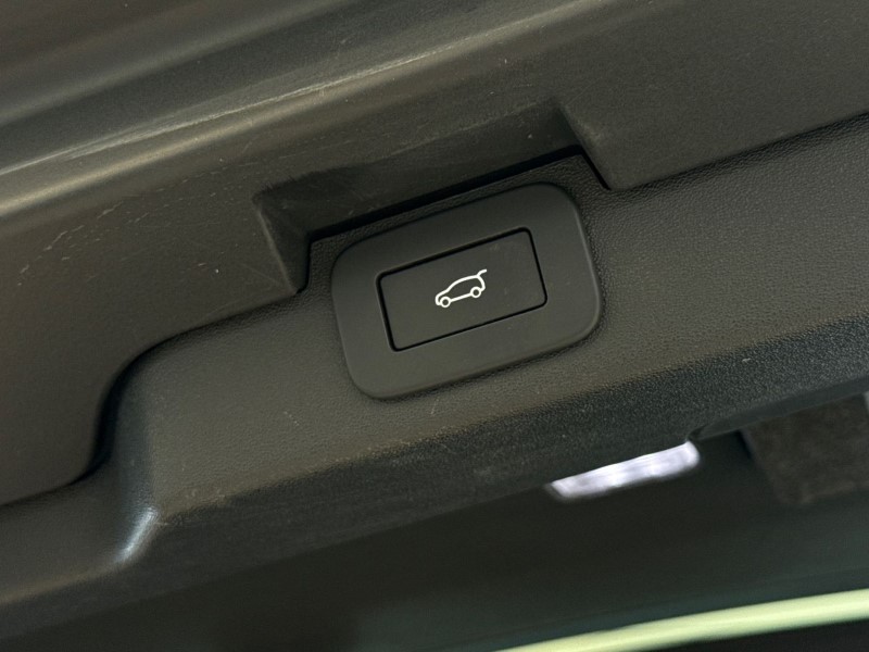 Used Land Rover Discovery 2023 for sale - 78081274: Photo 40