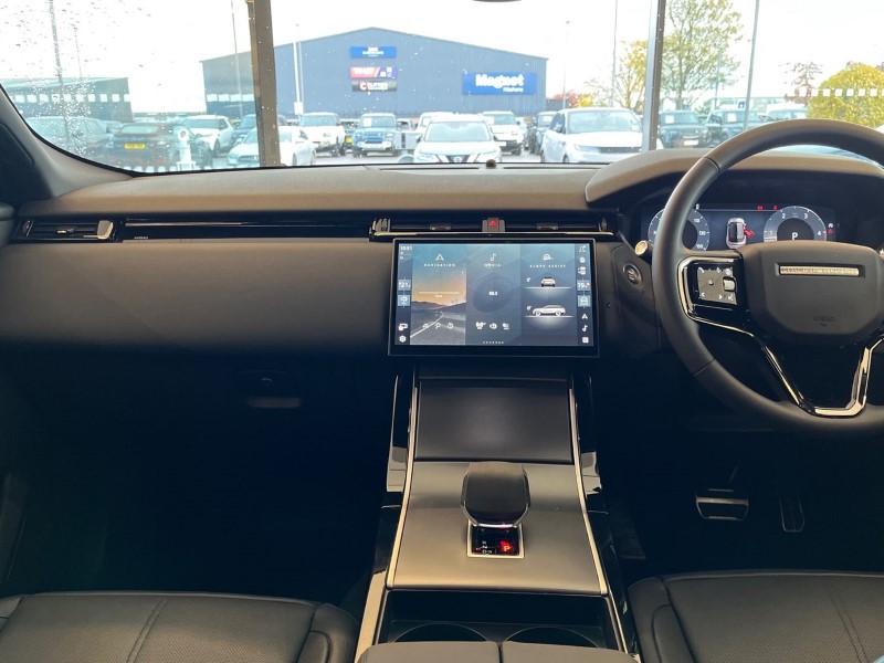 Used Land Rover Range Rover Velar 2025 for sale - 76981245: Photo 14