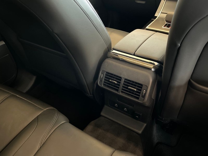 Used Land Rover Range Rover Velar 2025 for sale - 76981245: Photo 18