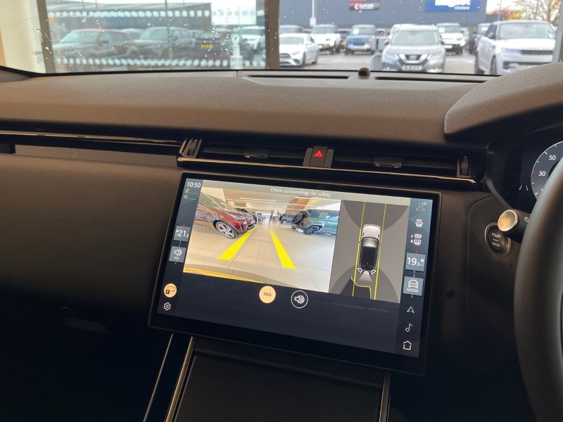 Used Land Rover Range Rover Velar 2025 for sale - 76981245: Photo 32