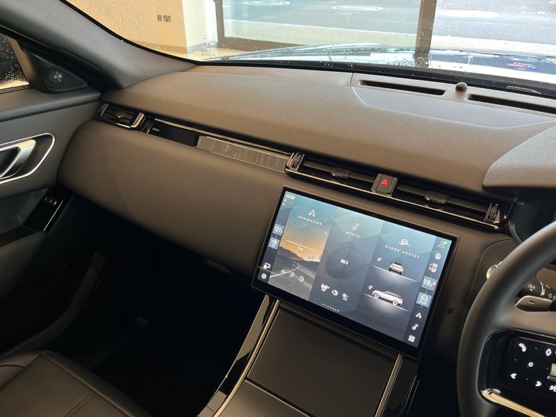 Used Land Rover Range Rover Velar 2025 for sale - 76981245: Photo 37