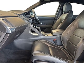 Used Jaguar E-Pace 2019 for sale - 79344110: Photo