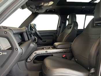 Used Land Rover Defender 2025 for sale - 78509573: Photo