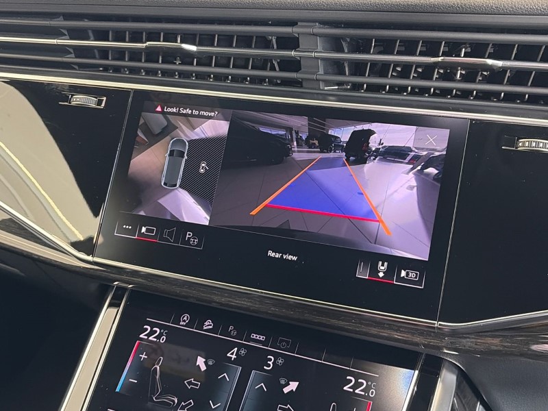 Used Audi Q8 2022 for sale - 77745983: Photo 12