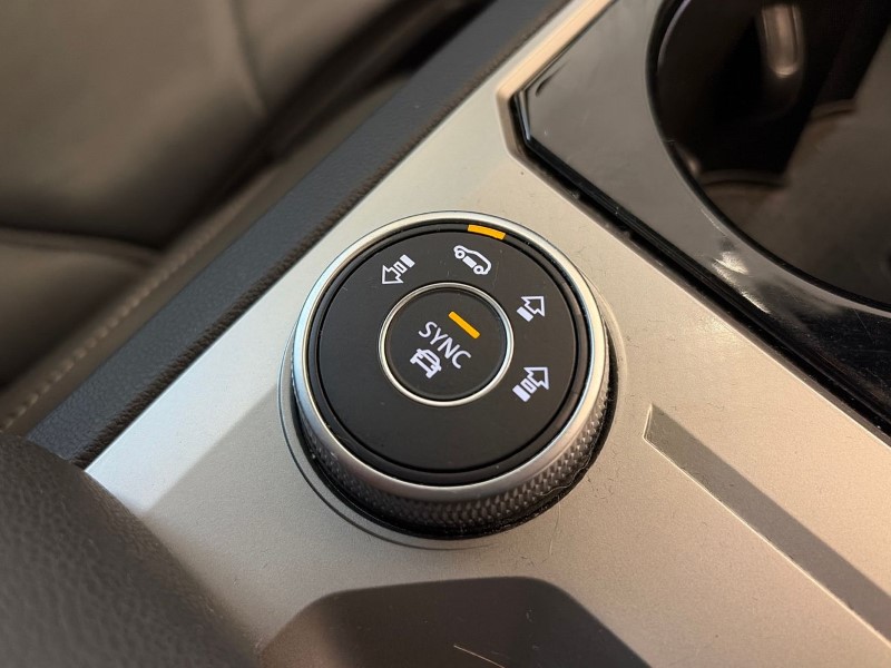 Used Volkswagen Touareg 2020 for sale - 77420525: Photo 40