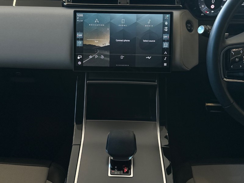 Used Land Rover Range Rover Velar 2023 for sale - 77225293: Photo 14