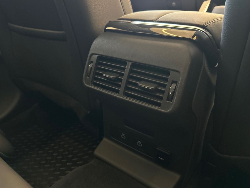 Used Land Rover Range Rover Velar 2023 for sale - 77225293: Photo 18