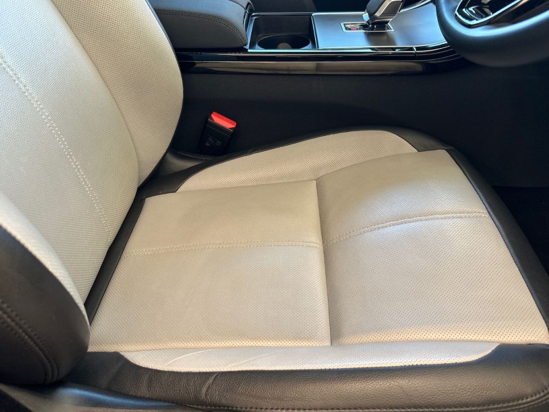 Used Land Rover Range Rover Velar 2023 for sale - 77225293: Photo 25