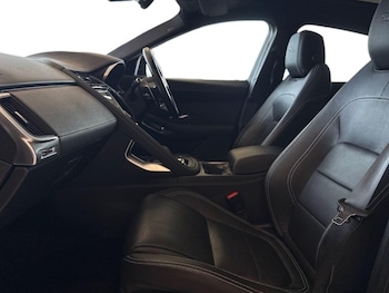 Used Jaguar E-Pace 2021 for sale - 78744856: Photo