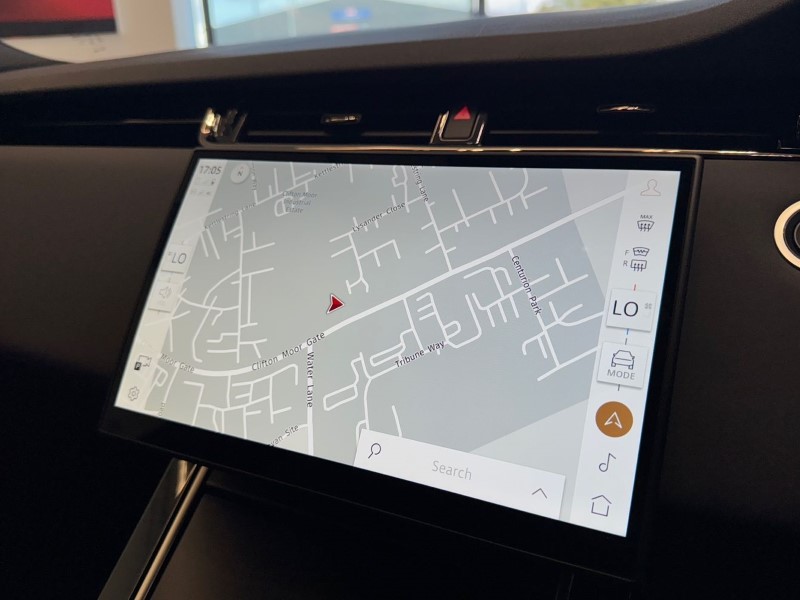 Used Land Rover Range Rover Evoque 2025 for sale - 76981352: Photo 11