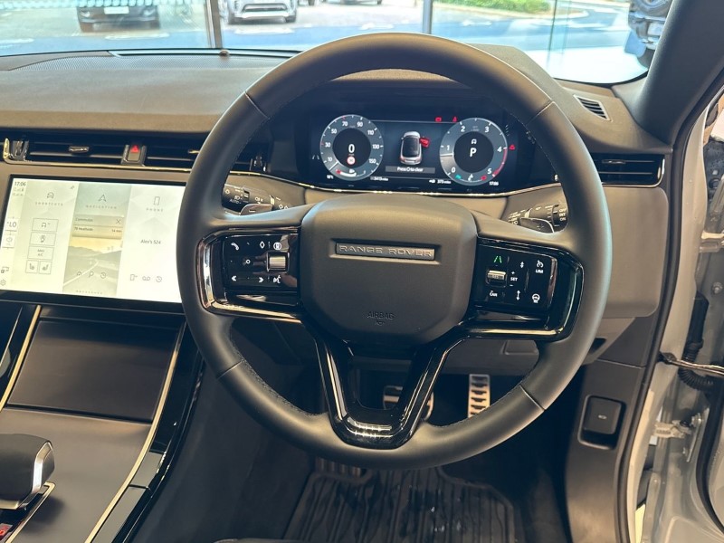 Used Land Rover Range Rover Evoque 2025 for sale - 76981352: Photo 15