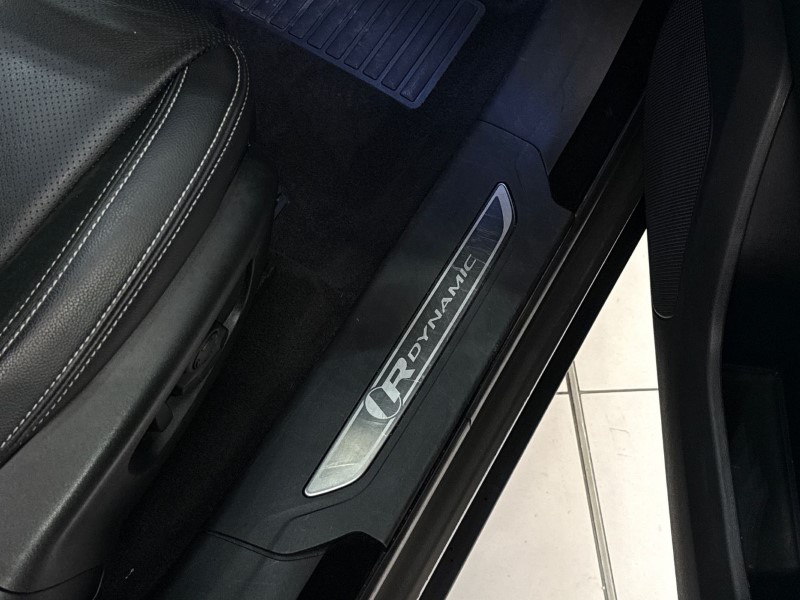 Used Land Rover Range Rover Velar 2021 for sale - 77420550: Photo 37