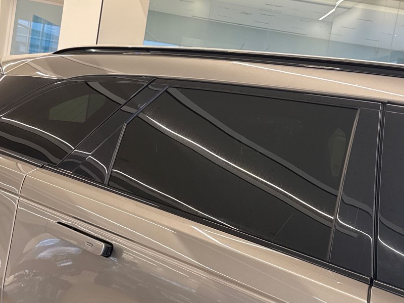 Used Land Rover Range Rover Velar 2021 for sale - 77420550: Photo 50