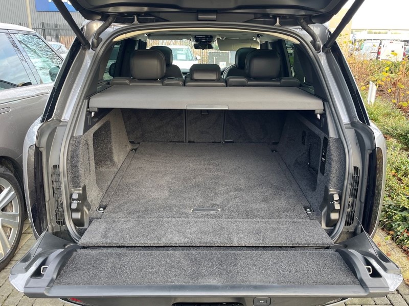 Used Land Rover Range Rover 2024 for sale - 76982079: Photo 10