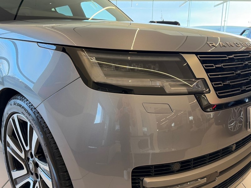 Used Land Rover Range Rover 2024 for sale - 76982079: Photo 17