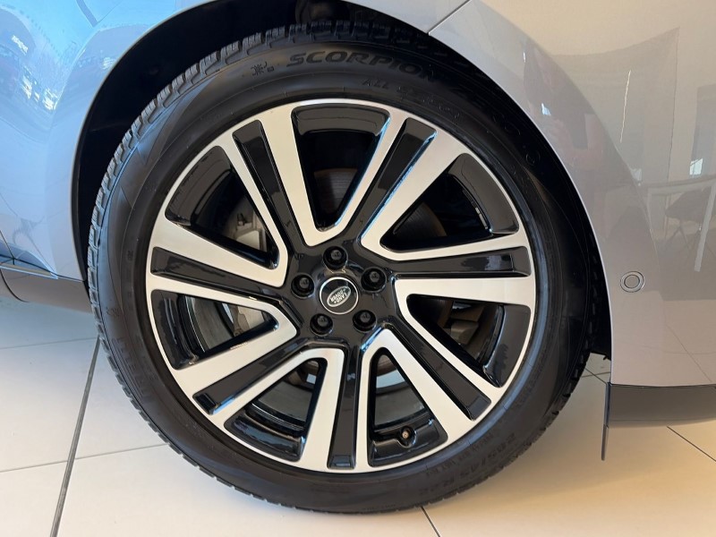 Used Land Rover Range Rover 2024 for sale - 76982079: Photo 47