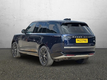 Used Land Rover Range Rover 2023 for sale - 79616944: Photo