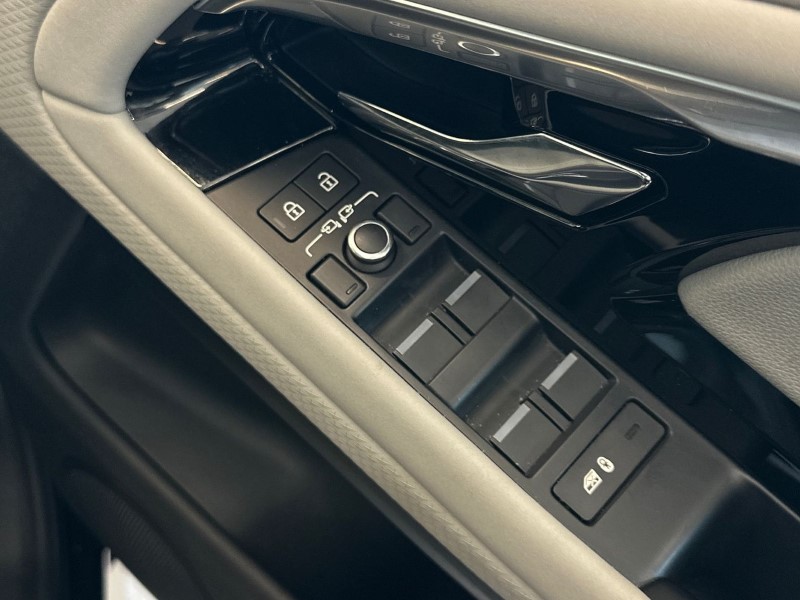 Used Land Rover Range Rover Evoque 2022 for sale - 77758768: Photo 22