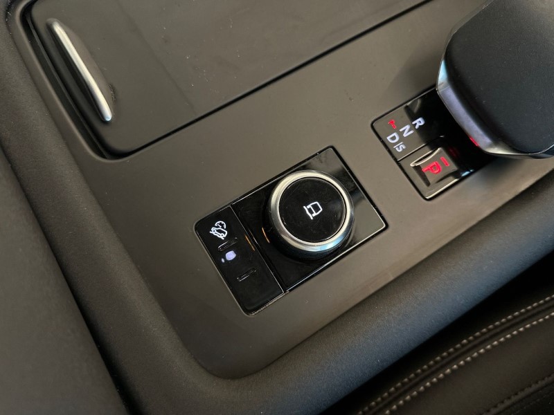 Used Land Rover Discovery 2024 for sale - 77519387: Photo 37