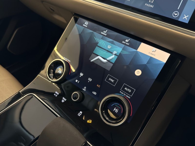 Used Land Rover Range Rover Velar 2021 for sale - 77834028: Photo 32