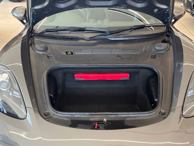 Used Porsche Cayman 2018 for sale - 76982078: Photo 10