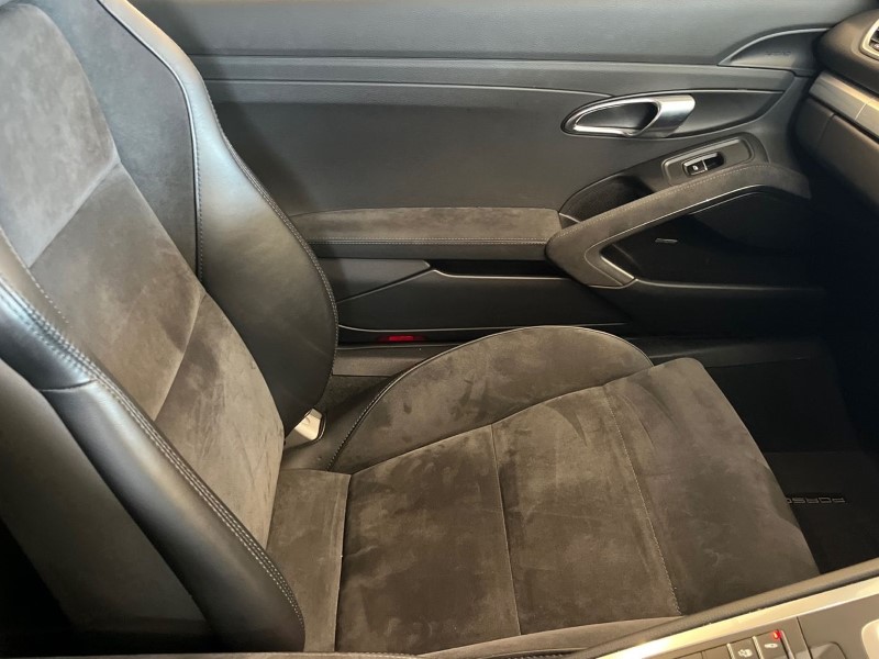 Used Porsche Cayman 2018 for sale - 76982078: Photo 24