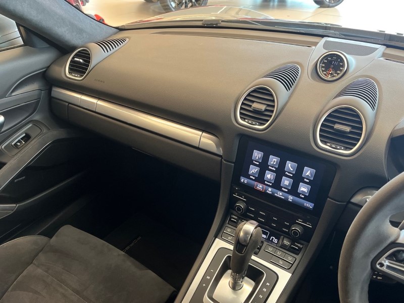 Used Porsche Cayman 2018 for sale - 76982078: Photo 35