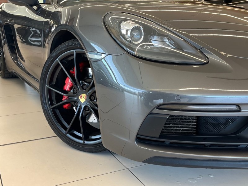 Used Porsche Cayman 2018 for sale - 76982078: Photo 40