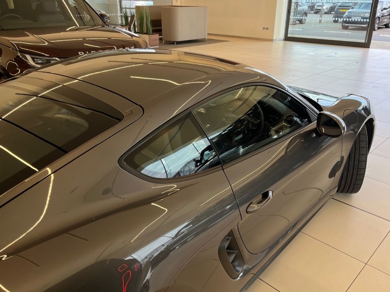 Used Porsche Cayman 2018 for sale - 76982078: Photo 47