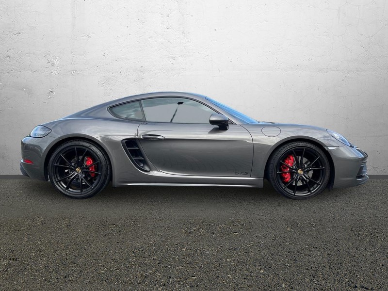 Used Porsche Cayman 2018 for sale - 76982078: Photo 5