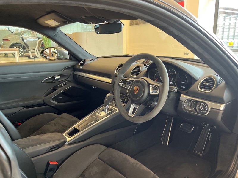 Used Porsche Cayman 2018 for sale - 76982078: Photo 54