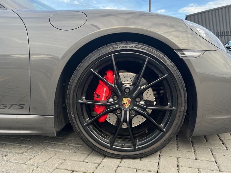 Used Porsche Cayman 2018 for sale - 76982078: Photo 8