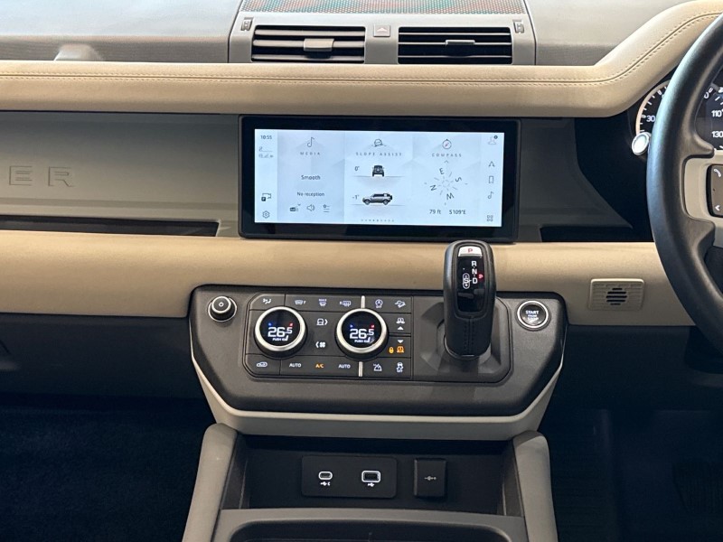 Used Land Rover Defender 2022 for sale - 76981611: Photo 14