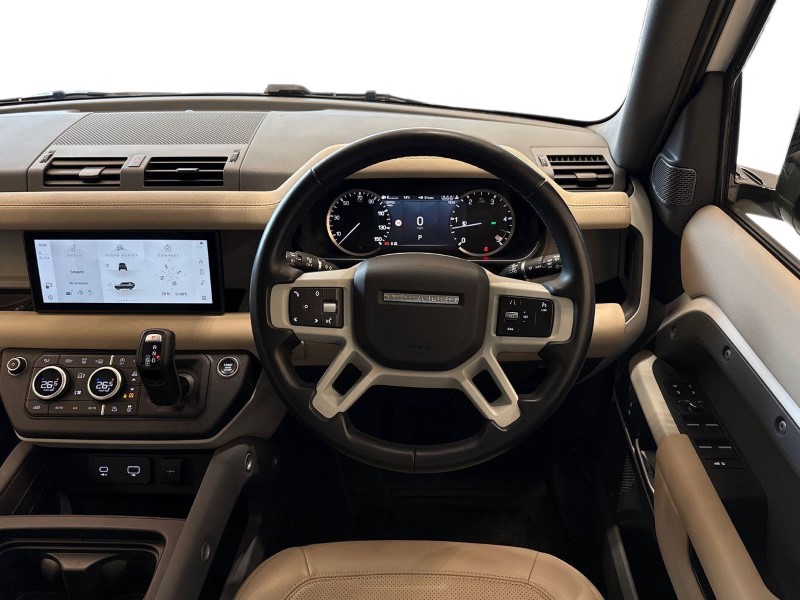 Used Land Rover Defender 2022 for sale - 76981611: Photo 15