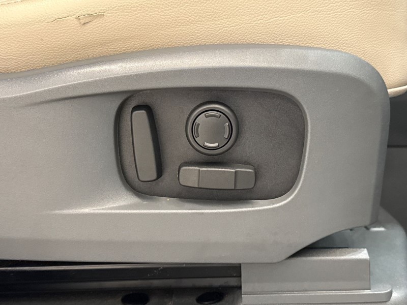 Used Land Rover Defender 2022 for sale - 76981611: Photo 23